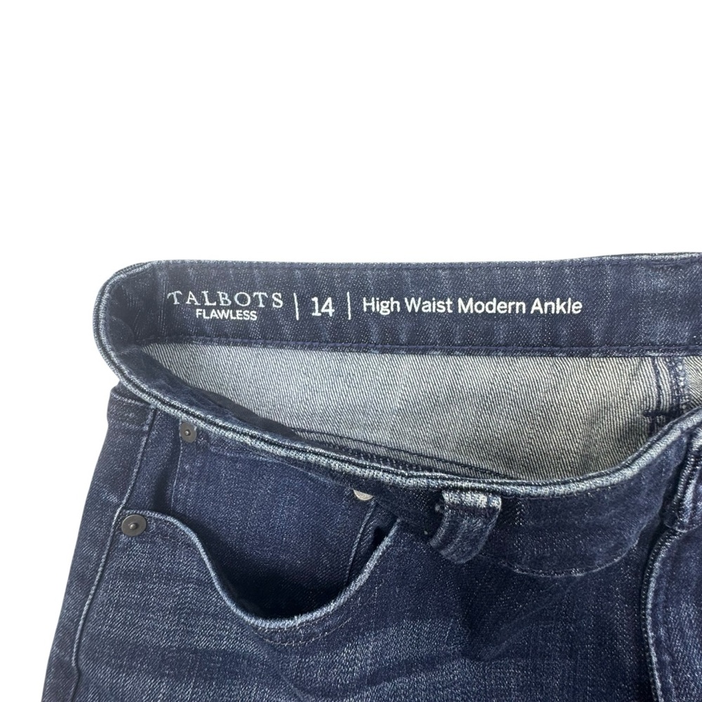 Talbots Flawless High Waist Modern Ankle Jeans in Dark Blue Denim - Picture 3 of 8